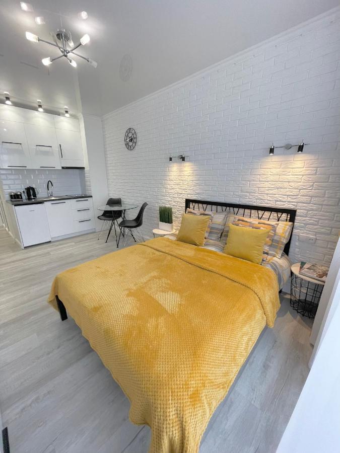 Apartment Studio New York 45 Irpin Bagian luar foto